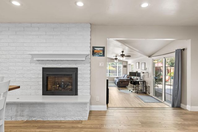 5108 Laurelview Ave, Carmichael, CA 95608