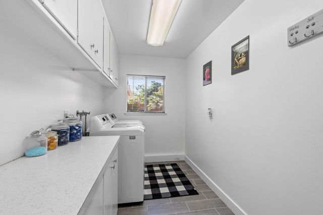 5108 Laurelview Ave, Carmichael, CA 95608