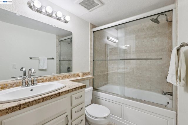 34671 Agree Ter, Fremont, CA 94555