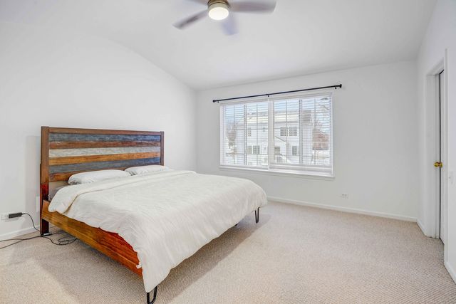 549 Ivory Lane, Bartlett, IL 60103