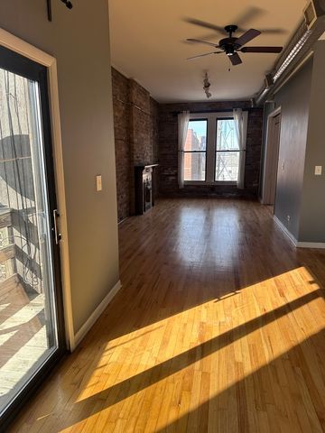 1215 W Grand Avenue 3F, Chicago, IL 60622