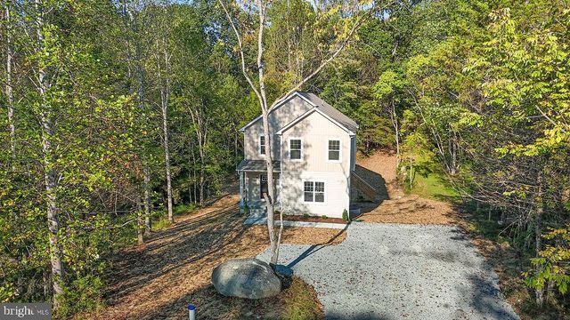 546 PADDOCK LN, Louisa, VA 23093