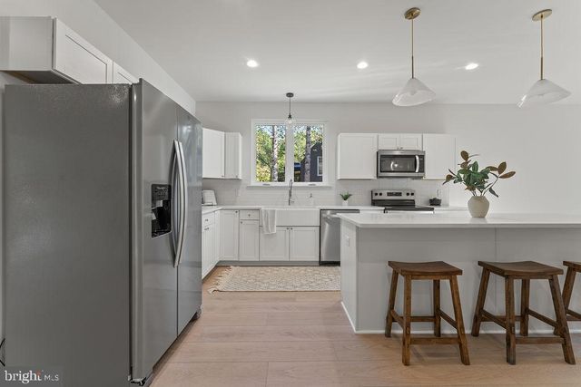 546 PADDOCK LN, Louisa, VA 23093