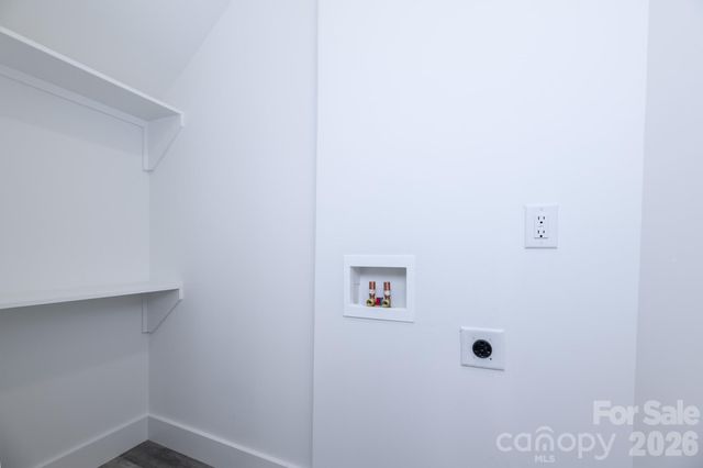 220 & 222 Lower Edgewood Road, Candler, NC 28715