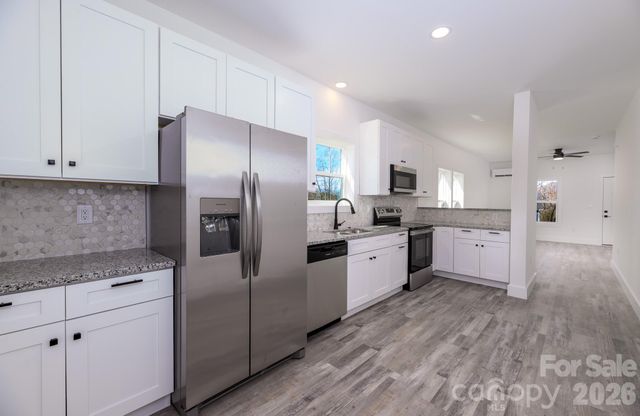 220 & 222 Lower Edgewood Road, Candler, NC 28715