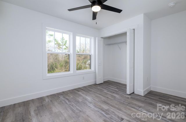 220 & 222 Lower Edgewood Road, Candler, NC 28715