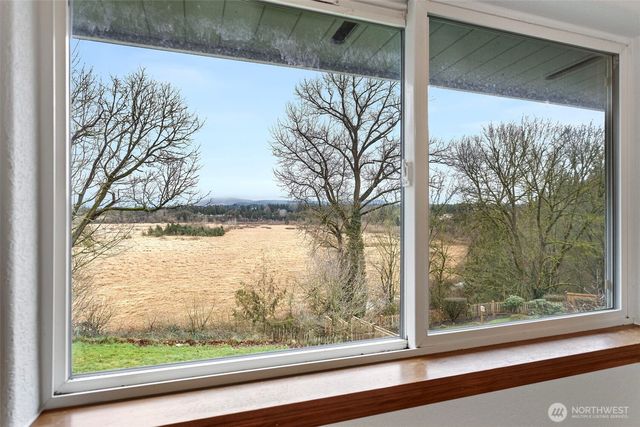 20217 48th Avenue NE, Arlington, WA 98223