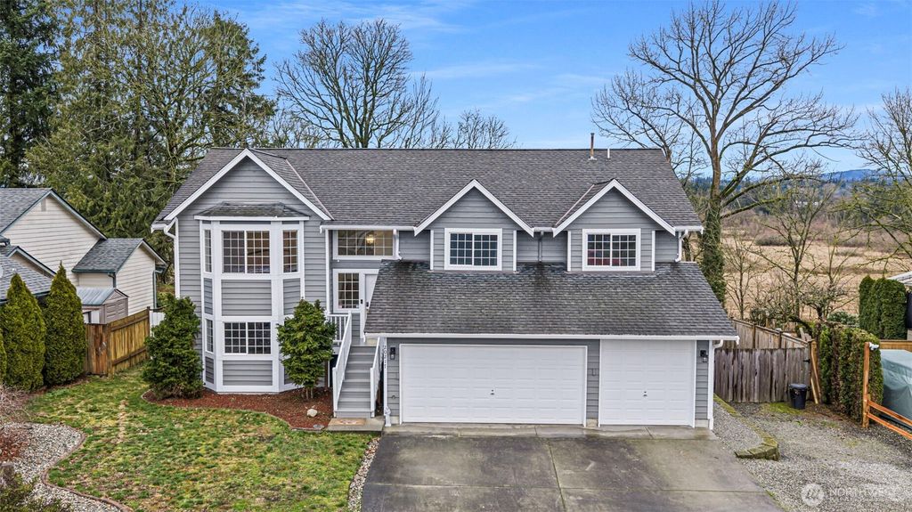 20217 48th Avenue NE, Arlington, WA 98223