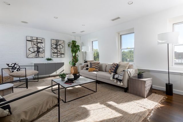234 W Newton PH, Boston, MA 02116