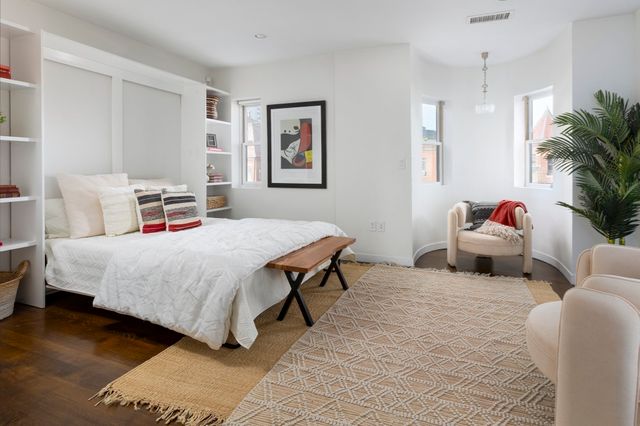 234 W Newton PH, Boston, MA 02116