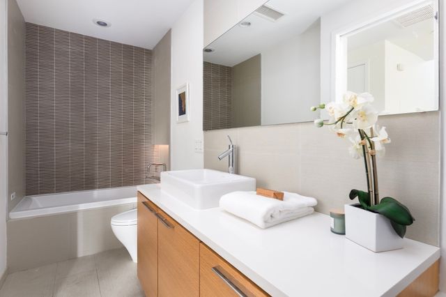 234 W Newton PH, Boston, MA 02116