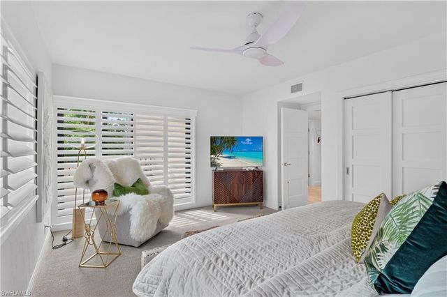 6350 Pelican Bay BLVD B206, Naples, FL 34108