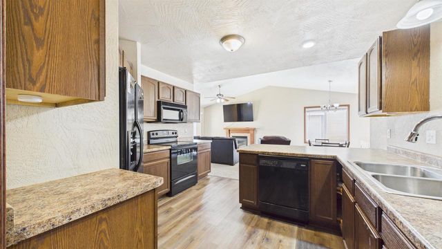 230 BROOKE DRIVE, Omro, WI 54963
