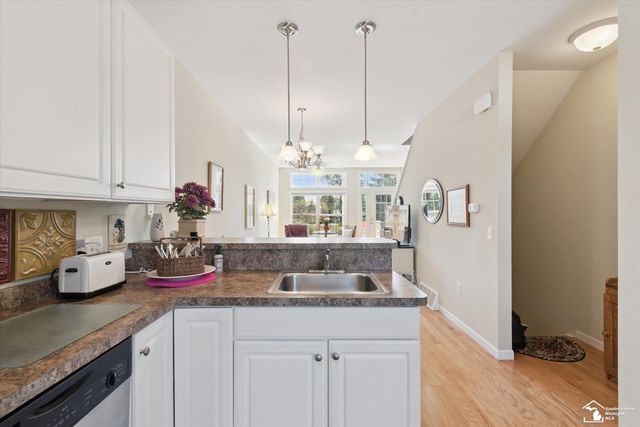 216 Beachwalk Trail, Luna Pier, MI 48157