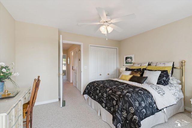 216 Beachwalk Trail, Luna Pier, MI 48157