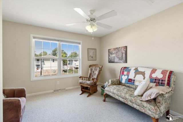 216 Beachwalk Trail, Luna Pier, MI 48157