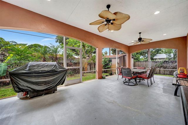 3540 Genevra Ave, Boynton Beach, FL 33436