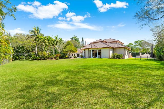 11400 SW 67th Ave, Pinecrest, FL 33156