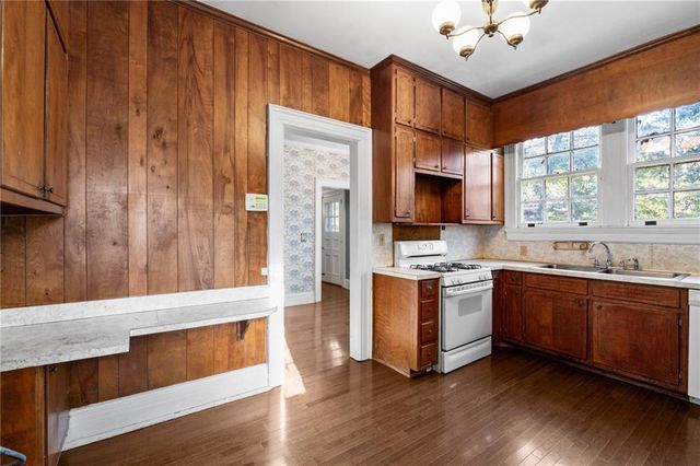 931 Briarcliff NE Road, Atlanta, GA 30306