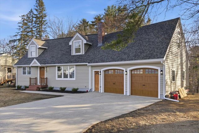 14 Ayer Circle, Seabrook, NH 03874