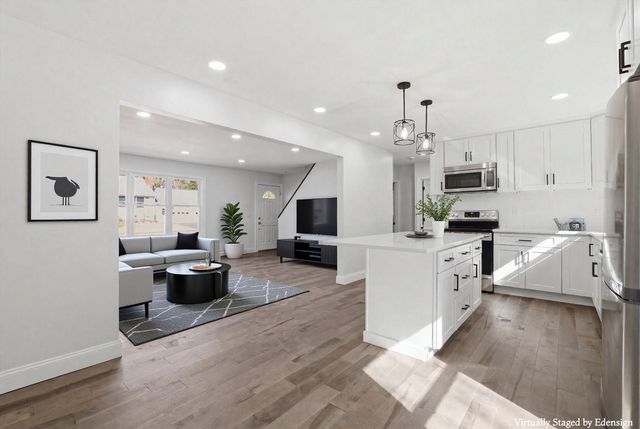 14 Ayer Circle, Seabrook, NH 03874