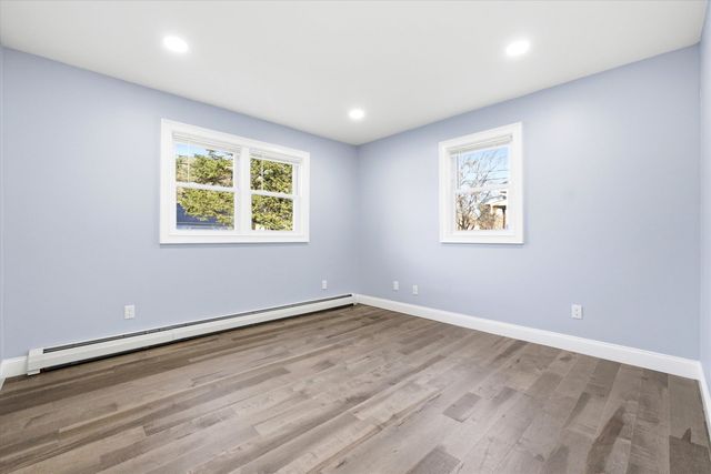 14 Ayer Circle, Seabrook, NH 03874