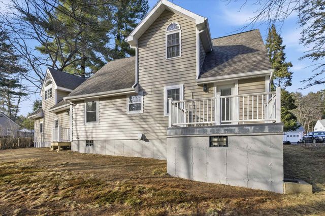 14 Ayer Circle, Seabrook, NH 03874