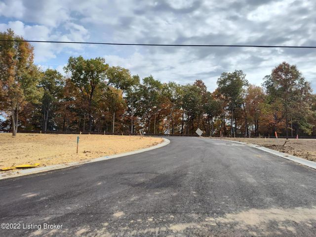 15107 Beckley Springs Dr, Louisville, KY 40245