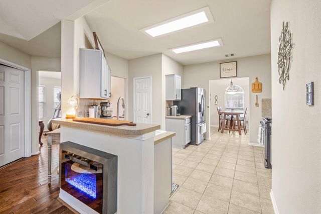 19646 Hardwood Ridge Trail, Cypress, TX 77429