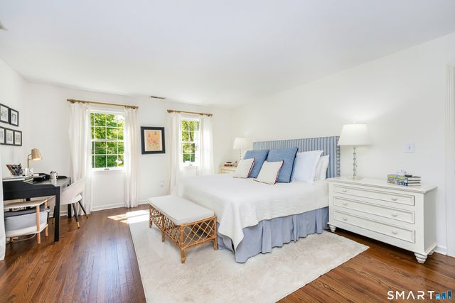 27 Point O Woods Road South, Darien, CT 06820