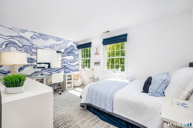 27 Point O Woods Road South, Darien, CT 06820
