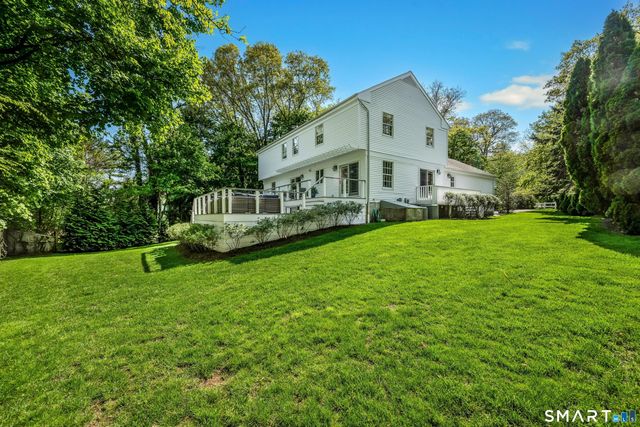 27 Point O Woods Road South, Darien, CT 06820