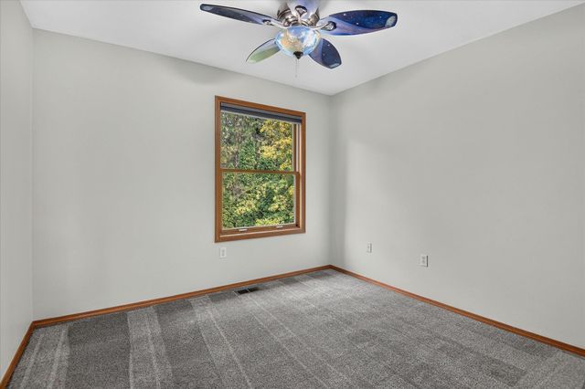 4309 E Pineglen Rd, Mead, WA 99021