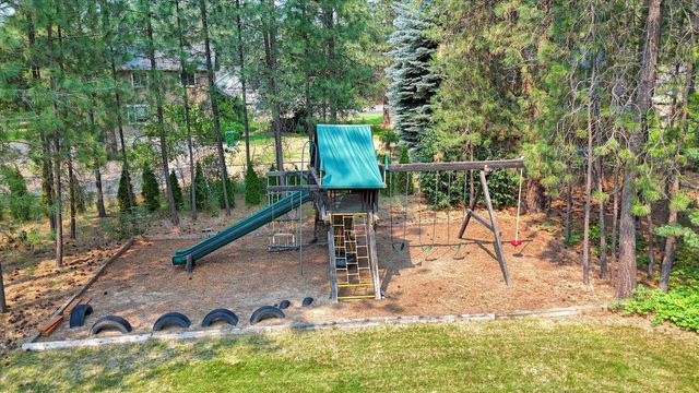 4309 E Pineglen Rd, Mead, WA 99021