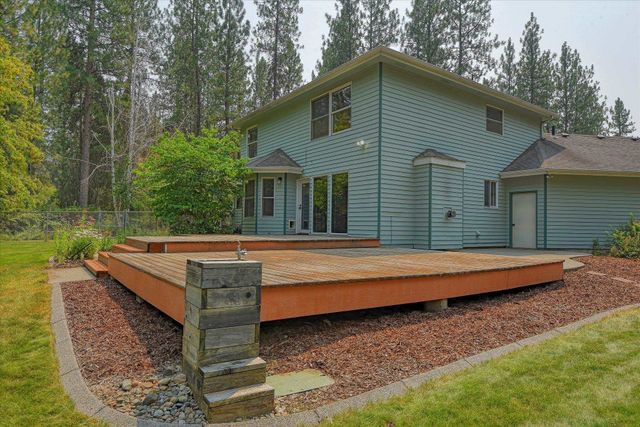 4309 E Pineglen Rd, Mead, WA 99021