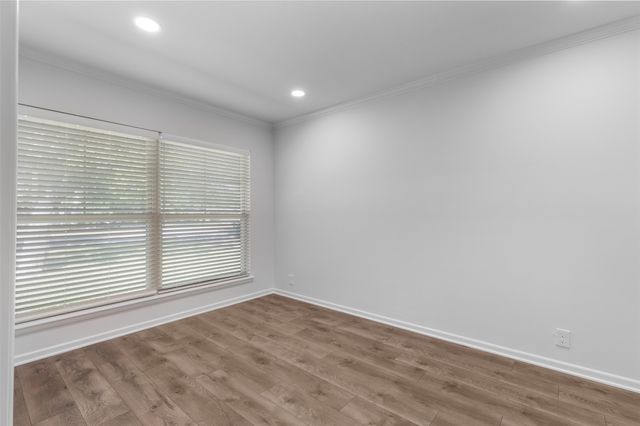 633 N Mckown Avenue, Sherman, TX 75092