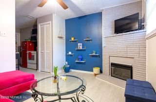 8037 PARENTAL Circle, Jacksonville, FL 32216