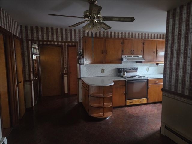 71 Fales Road, Bristol, RI 02809