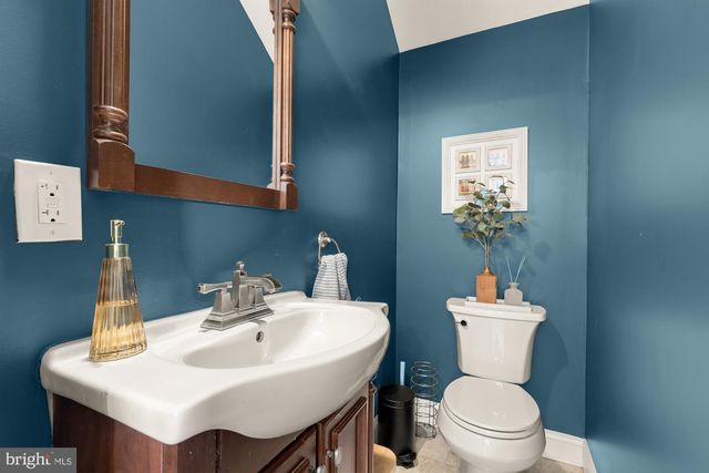 1409 DECATUR ST NW, Washington, DC 20011