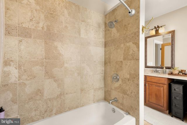 1409 DECATUR ST NW, Washington, DC 20011