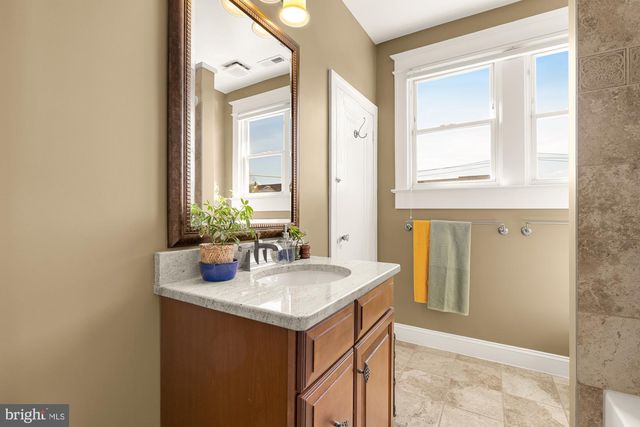 1409 DECATUR ST NW, Washington, DC 20011