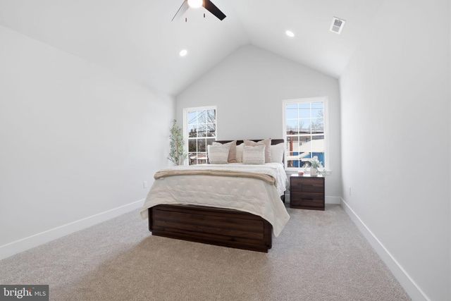 705 MERLIN, Bristol, PA 19007