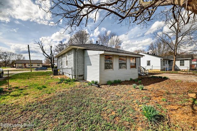 10413 Grafton Hall Rd, Louisville, KY 40272