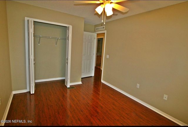 813 BENT BAUM Road, Jacksonville, FL 32205