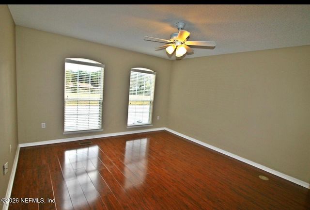 813 BENT BAUM Road, Jacksonville, FL 32205