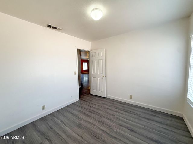 10225 W Windsor Boulevard, Glendale, AZ 85307