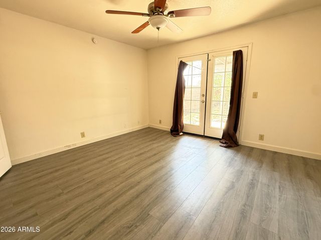 10225 W Windsor Boulevard, Glendale, AZ 85307