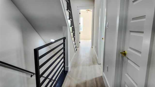 819 North Loop, Houston, TX 77022