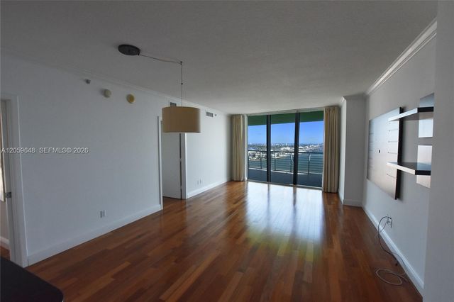 335 S Biscayne Boulevard 4112, Miami, FL 33131
