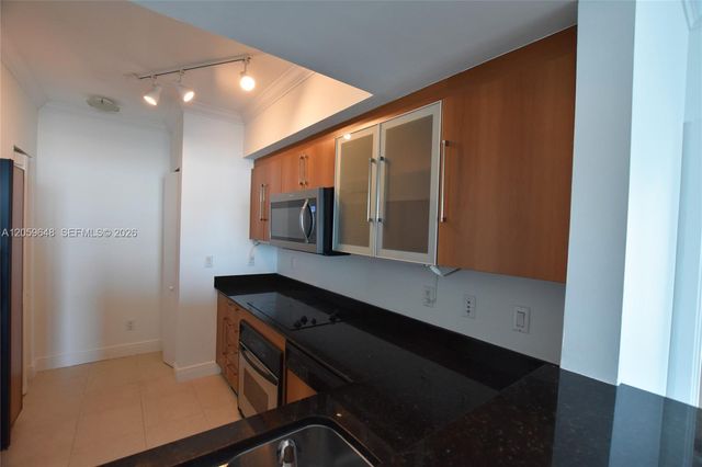 335 S Biscayne Boulevard 4112, Miami, FL 33131